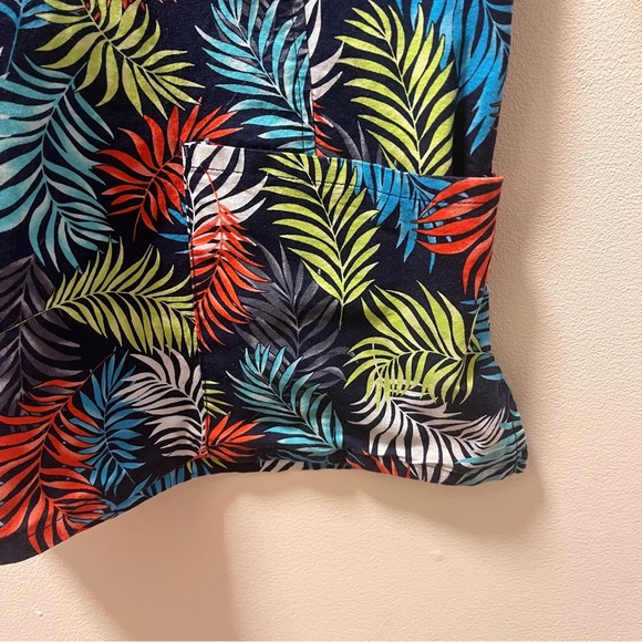 Scrubstar Comfy Chic Multicolor Leaf Print Women's 2 Pocket Scrub Top, Sz XL/XG - Picture 3 of 5